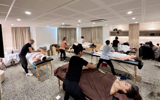 Formation drainage lymphatique à Paris, pratique en binôme